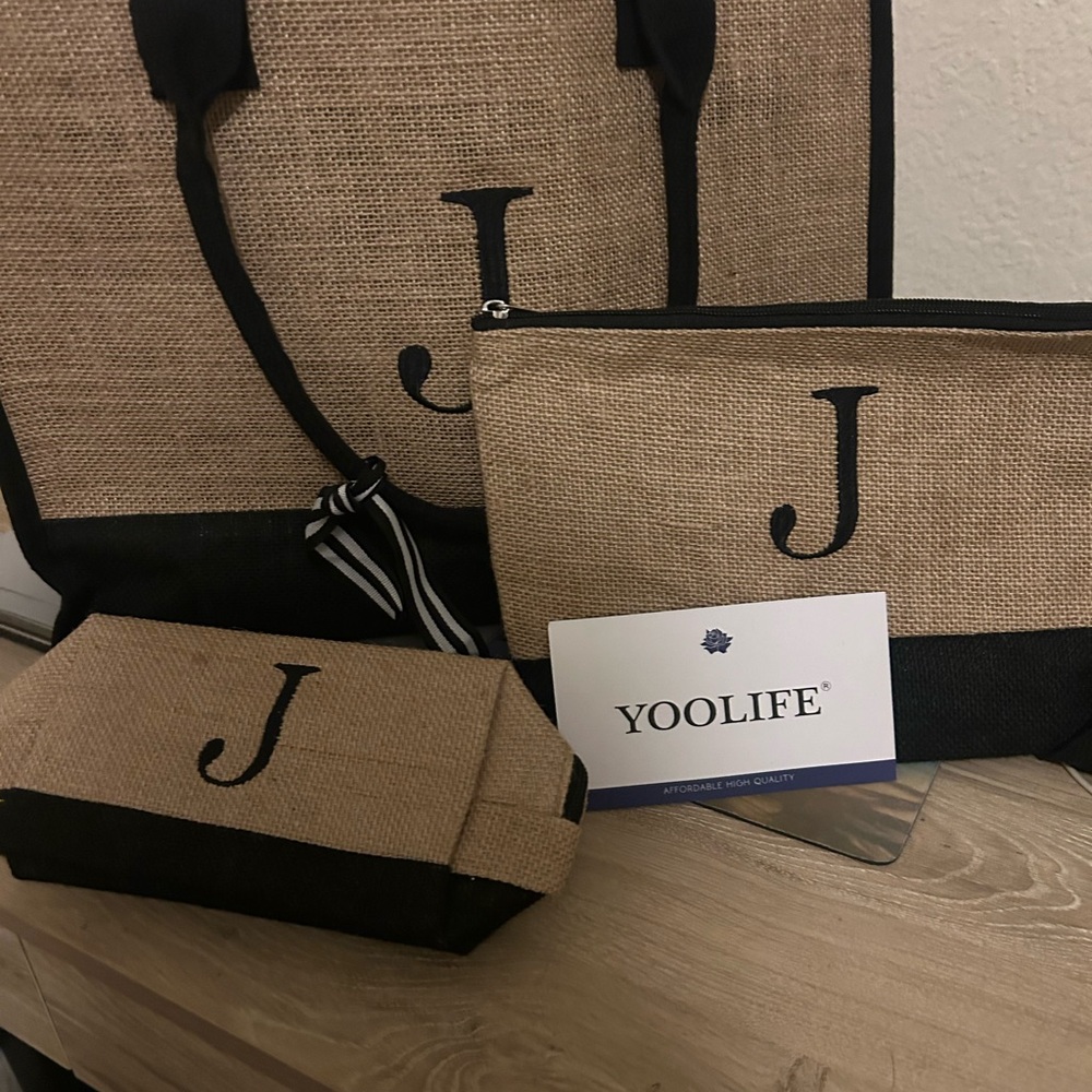 Women's Travel Bag Set - Black and Tan